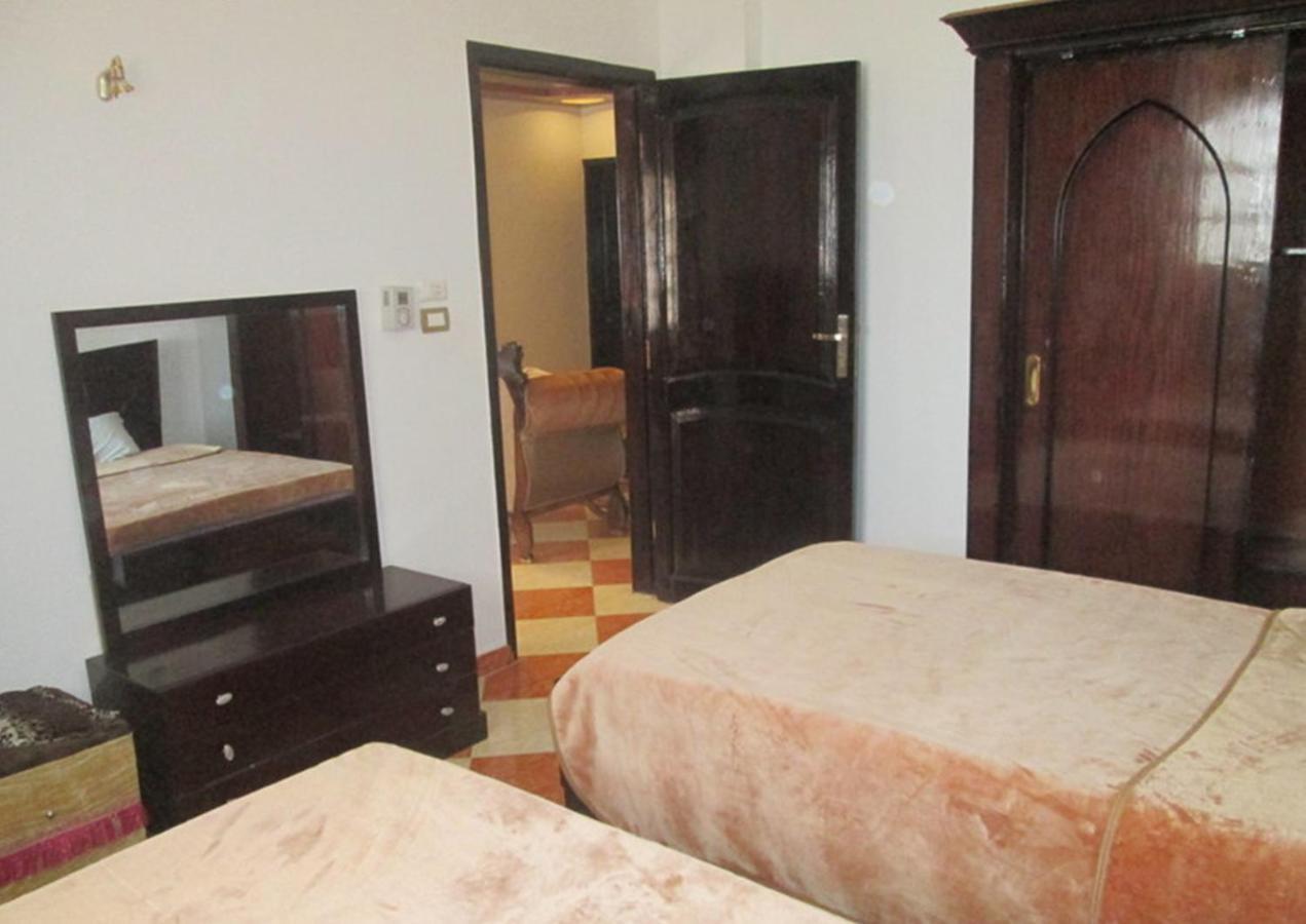 מלון דירות Mama Africa Apts &
